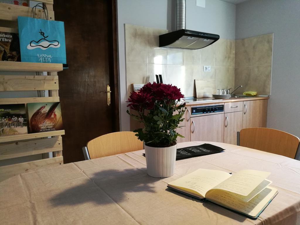 Apartaments Els Temporers Corbera Екстер'єр фото
