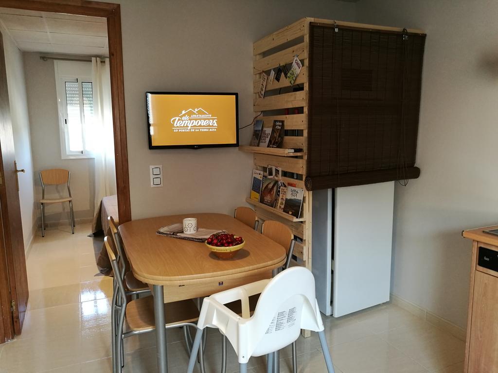 Apartaments Els Temporers Corbera Екстер'єр фото